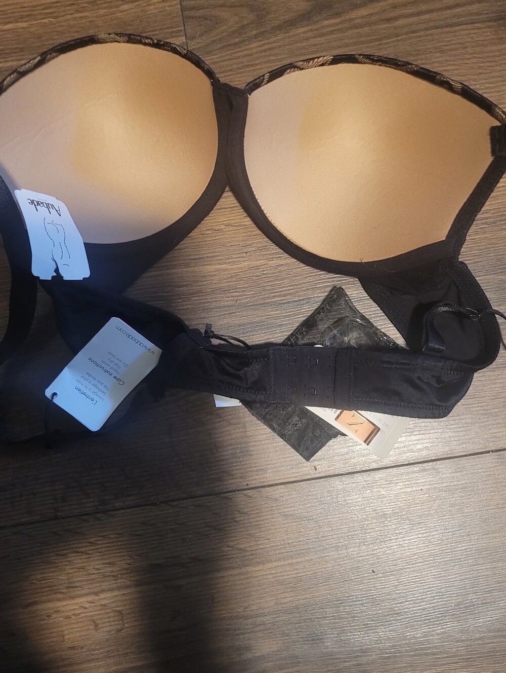 BRAND NEW WITH TAGS AUBADE BLACK LACE OVERLAY BRA WITH NUDE LINING - Picture 3 of 5